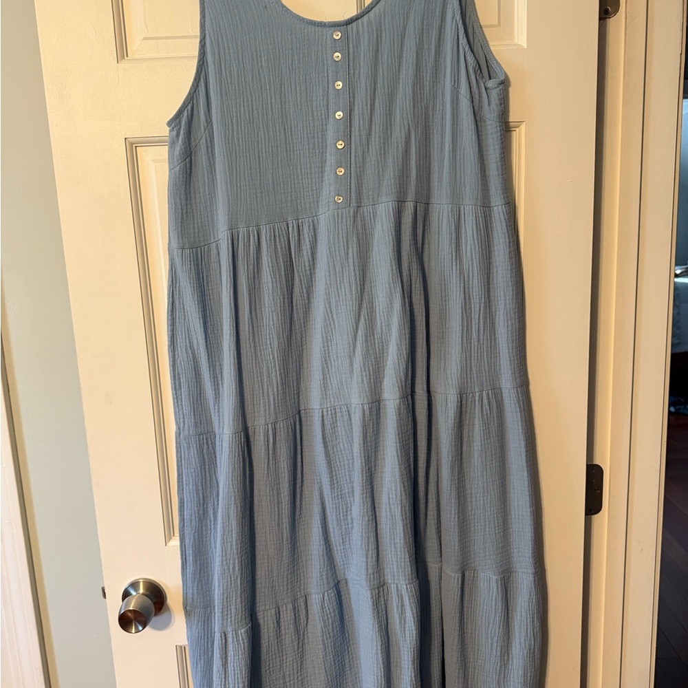 Chic Blue Sleeveless Maxi Dress